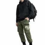 Cargo pants with elastic ankles