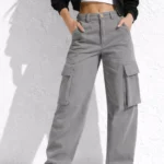 Women's khaki wide-leg cargo jeans