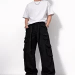 Men's wide-fit cargo pants