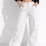Women's khaki wide-leg cargo jeans